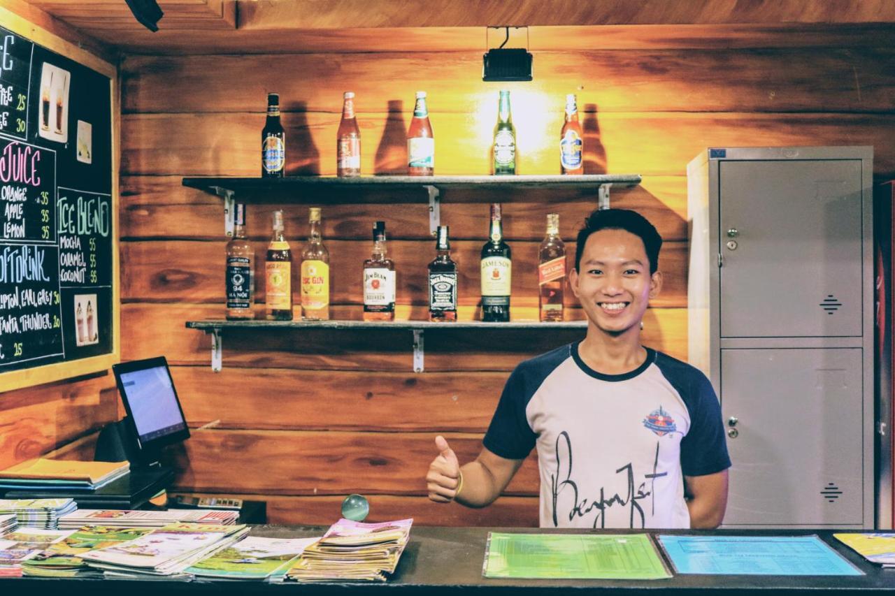 Jungle House Hostel Ho Chi Minh City Bagian luar foto