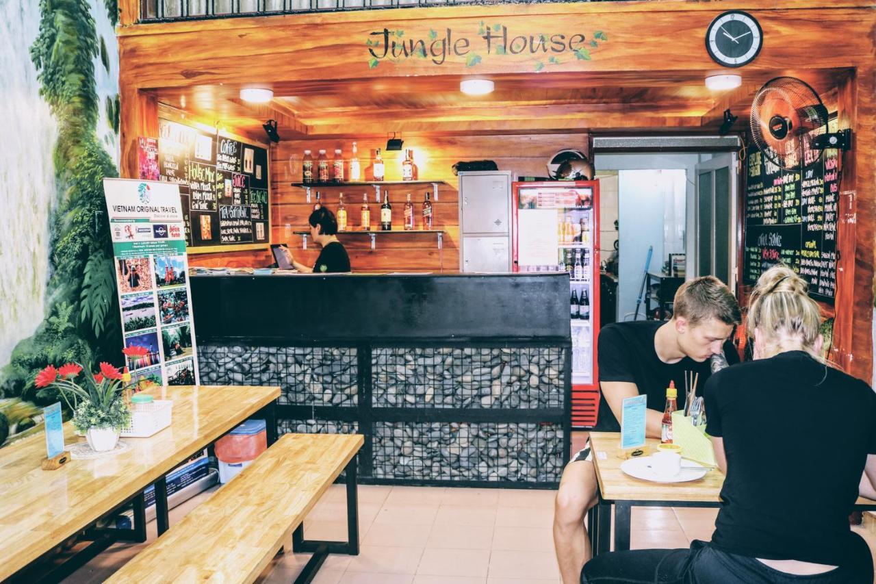 Jungle House Hostel Ho Chi Minh City Bagian luar foto